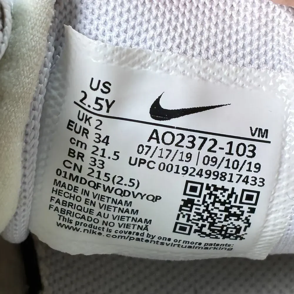 Nike Air Max 270 White Casual Lace Up Sneakers Shoes AO2372-103 Youth Size 2.5Y
